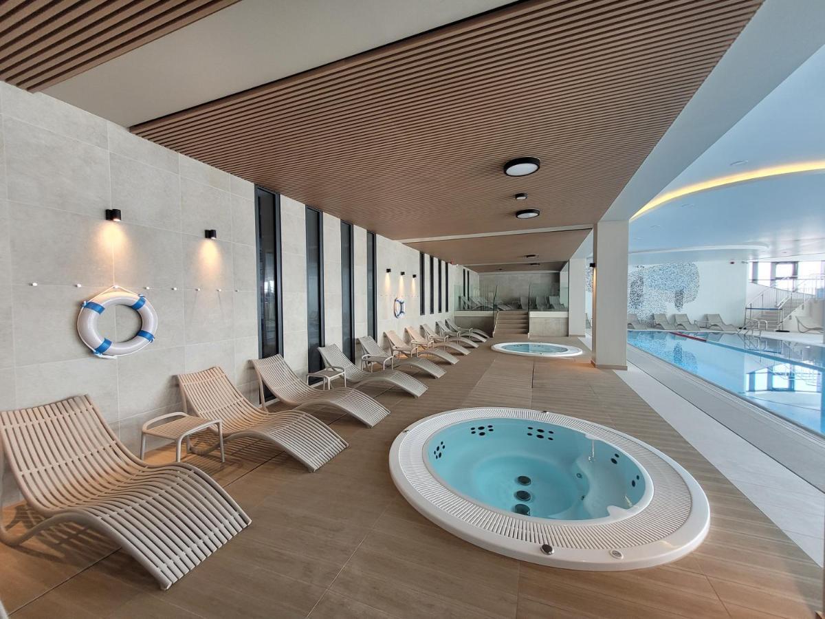 Polanki Aqua Apartment Колобжег Екстериор снимка