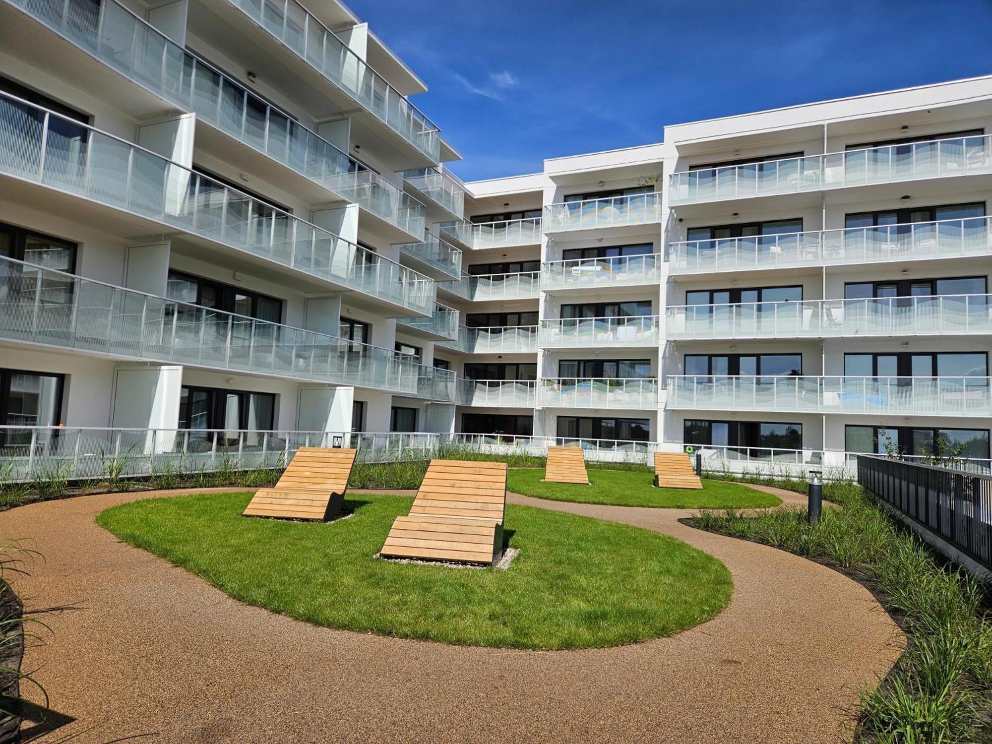 Polanki Aqua Apartment Колобжег Екстериор снимка